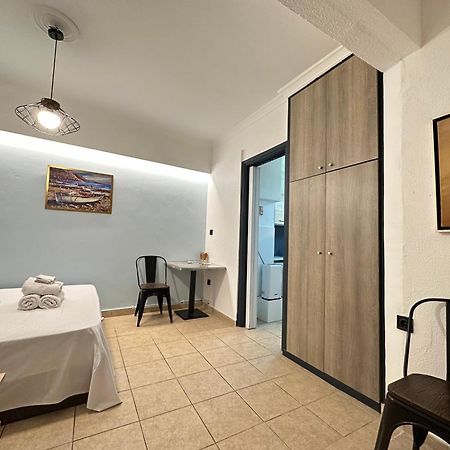 Aretousas Apartment Афины Экстерьер фото