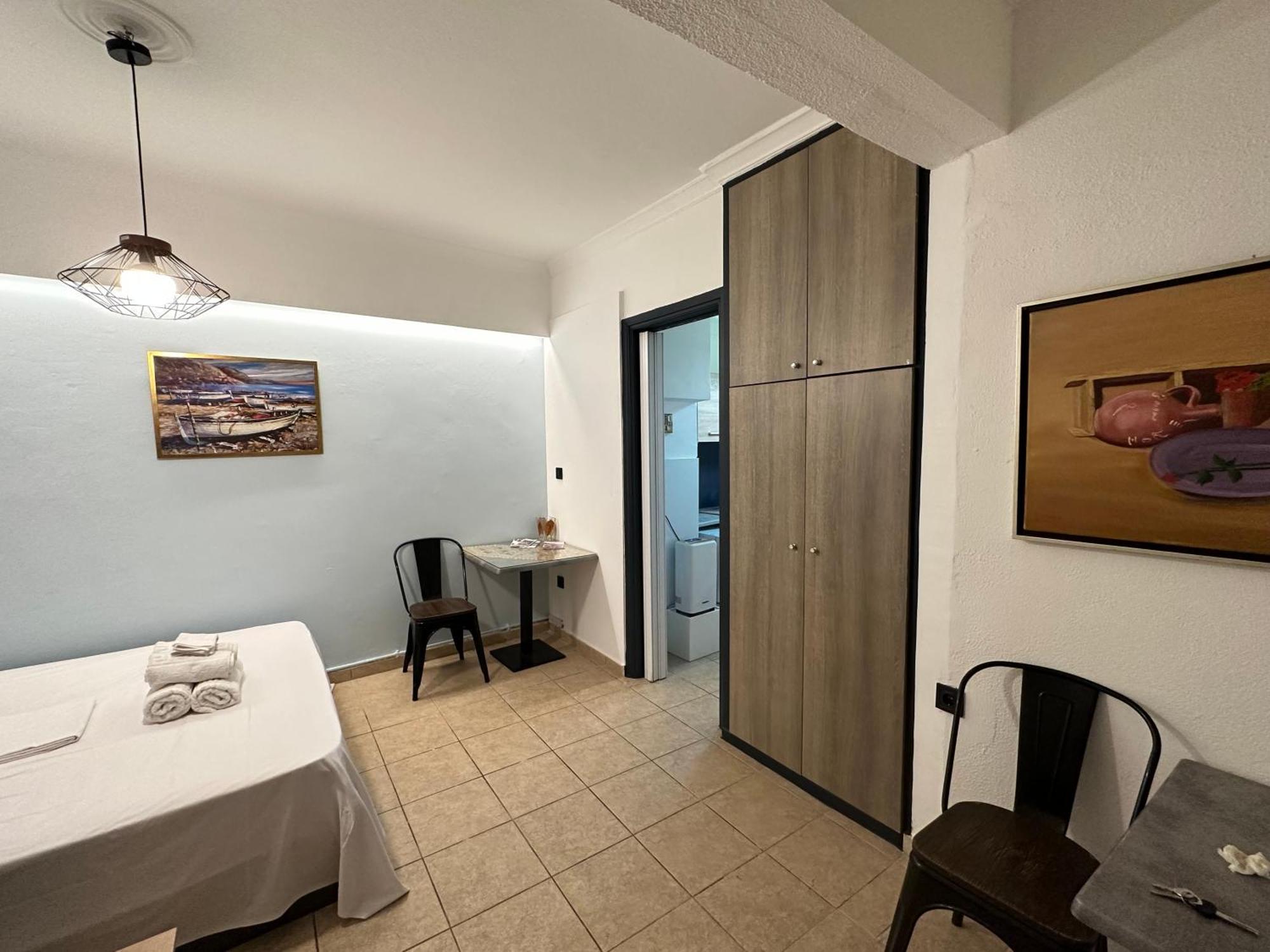 Aretousas Apartment Афины Экстерьер фото